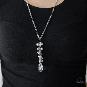 Teardrop Serenity - Yellow Pearls - Necklace & Earrings